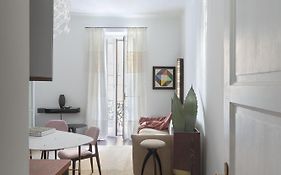 Sophisticated Milan Apartment With Italian Charm